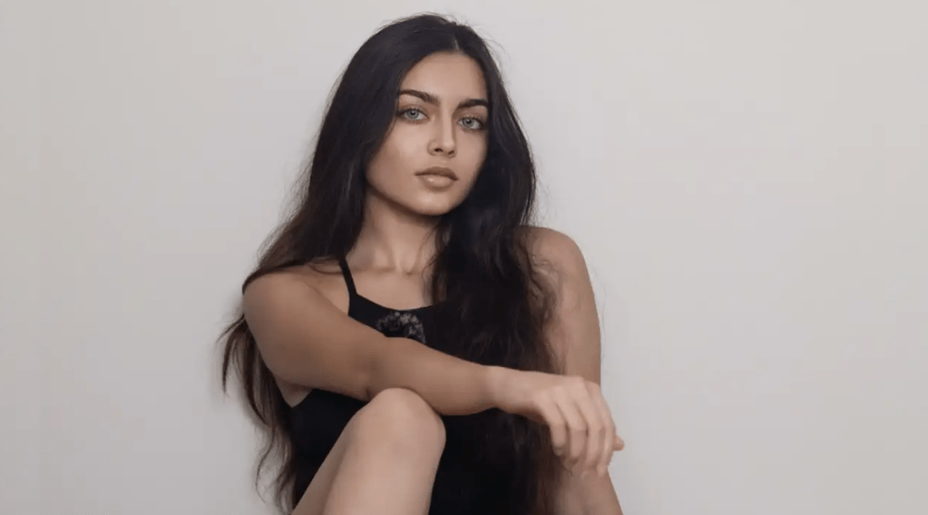 https://www.timesnownews.com/viral/zara-dar-youtuber-who-quit-phd-to-become-onlyfans-model-now-earns-over-1-million-article-116600957